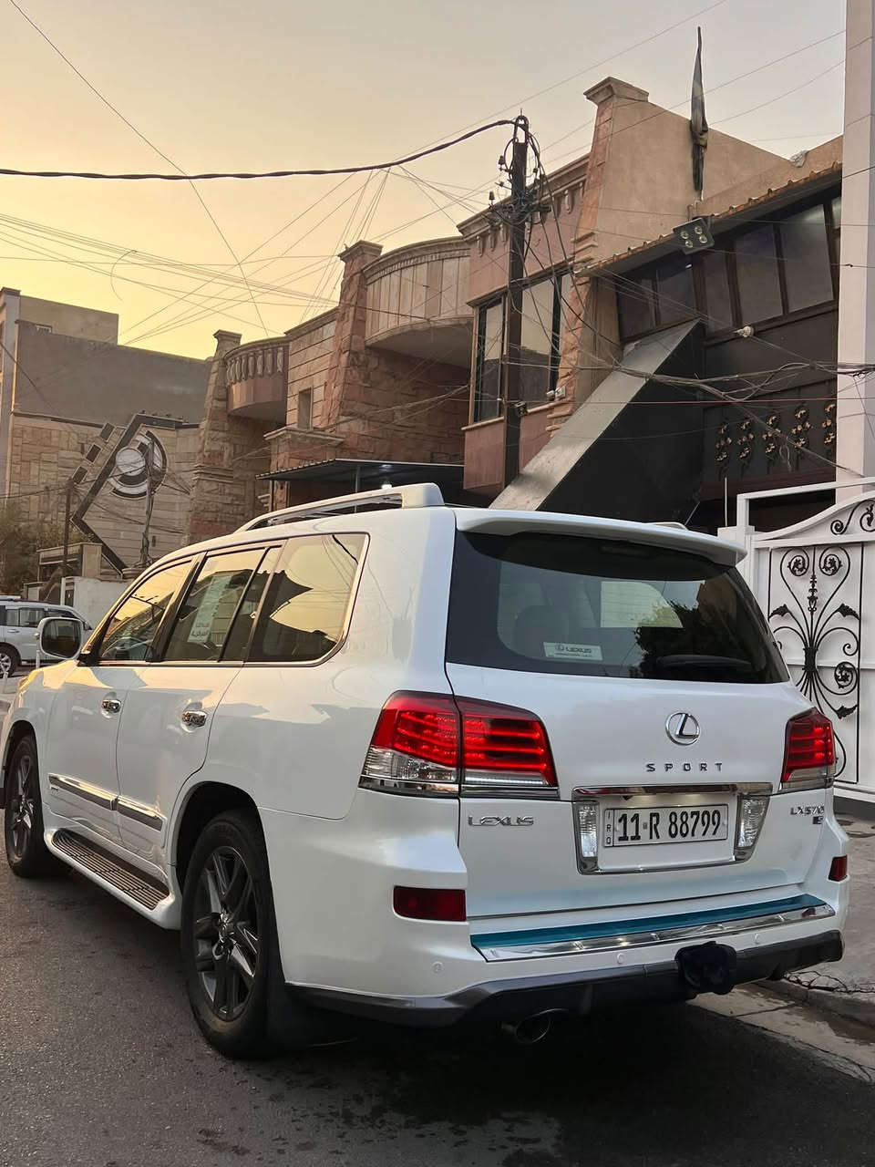 سلام عليكم لكزز 2014 خليجي LX5700 ماشيه 79 على وضع الشركه كامله بدون نقص تخم تاير باتري جديد كير مكينه تبريد ثلج مكينه 8 سلندر رقم بغداد بسمي فول السياره S اعلى مواصفات بالكزز فتحه بصمه داخل جلد قرميدي كشنات كهرباء تدفئه تبريد خزن ميموري السياره نضام جكات تبريد بيانو رادار امامي وجانبي كامرات محيطيه شاشه بلاديه شاشات بالكشنات بلاد بصمات عدد 2 جنطه كهرباء ثلاجه انضمه قياده تحكمات فول ارضيات الشركه بيه السياره مكفوله من الضربه عدا شبر صبغ بالباب الخلفي عكس السايق بدون فتح السعر 365$ وبيه مجال بسيط مكان السياره المنصور 

‭***********‬
