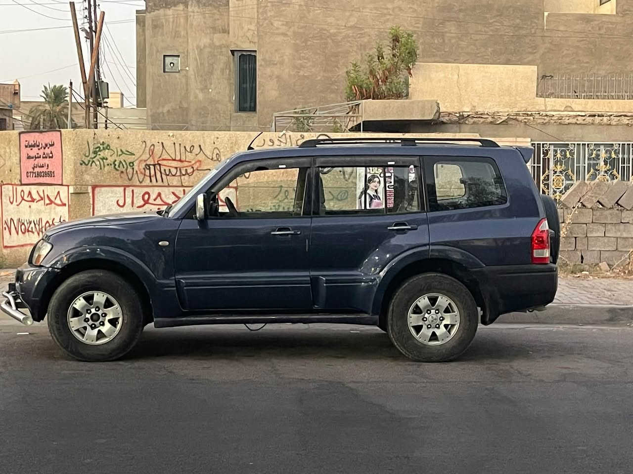 باجيرو 2006  محرك 3000 السونار موجود ضمن الصور 
السعر 68 وبيها مجال بسيط مكان السيارة بغداد
للاستفسار خاص او اتصال ***********
