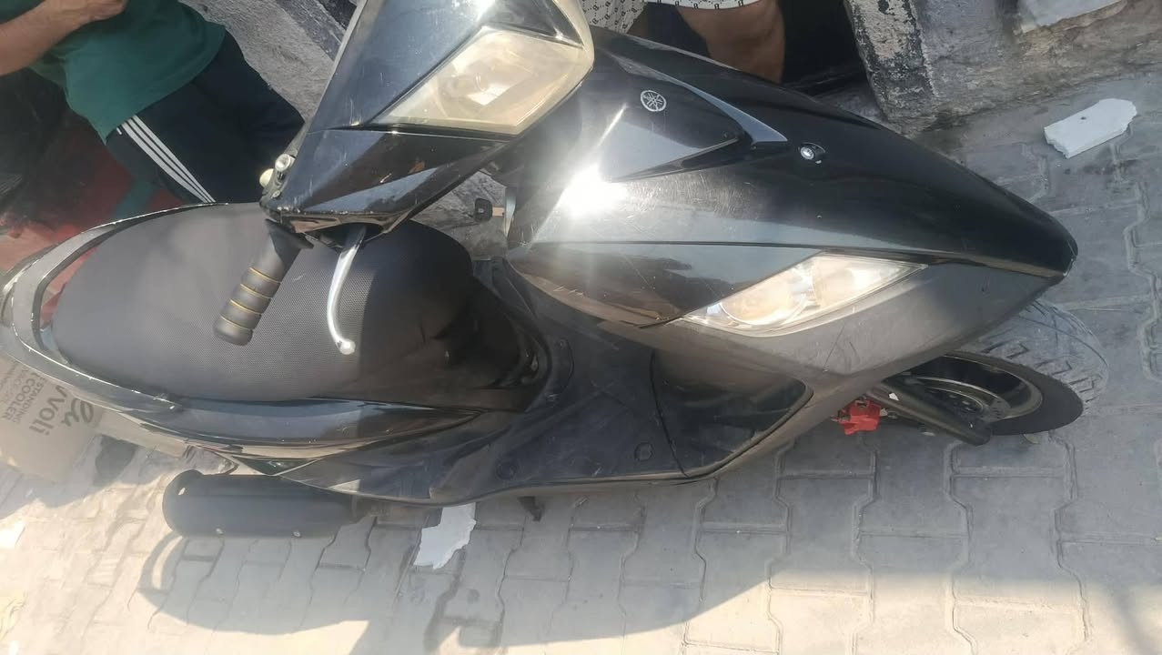 سلام عليكم
ماكس ثعلب جديده 
كلشي شغال مابيه اي نقص ماكو كامل 
دراجه نضيفه كلش 
مكاني شعله 
رقمي ***********
