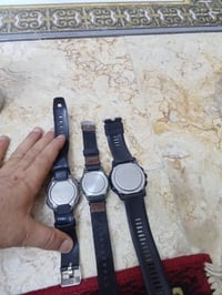 ساعات • للبيع