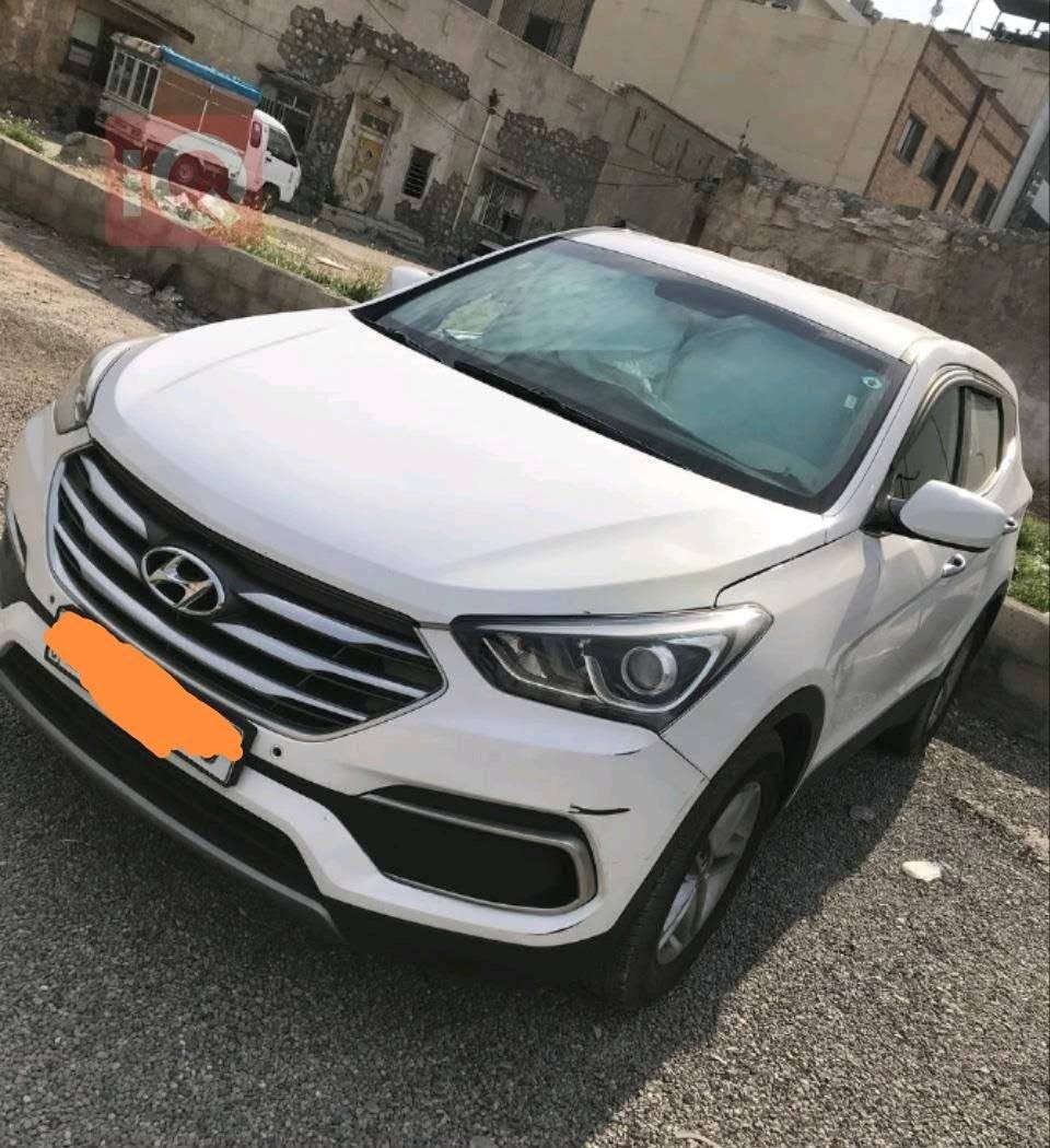 السلام عليكم سنتافي للبيع او المراوس موديل 2018  حادثه موضح بالصوره السعر 150 بيه مجال بسيط مكان السياره  كركوك رقم صاحب السياره ***********
