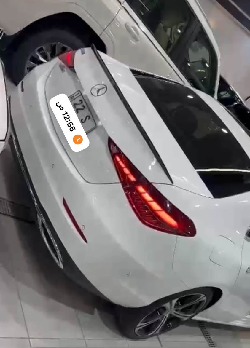 بسم الله الرحمن الرحيم عله بركة الله مارسدس ( )2025.( C300 )فول موصفات السياره احله من الصور وحادثه كلش خفيف مكان السياره الانبار السعر (35000$ الف دولار يعني 350 ورقه $) وبيه مجال واتساب (‪***********‬) الي حاب ايشوف السياره بيه خير ويدلل واعيد واكرر السياره احله من الصور
