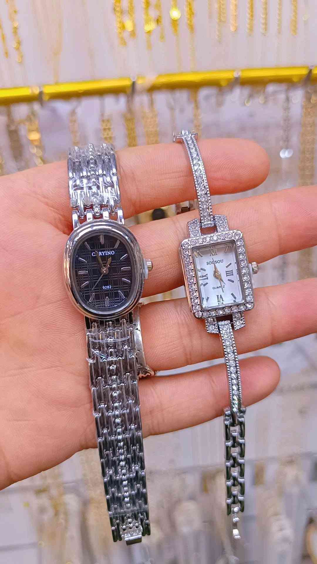 ✨💎 اكسسوارات علوشي للذهب البرازيلي 💎✨
👑 أرقى الموديلات وأجمل التصاميم
🔥 أحلى العروض وبأسعار مميزة
💍 تشكيلة متنوعة تناسب جميع الأذواق
🚚 متوفر توصيل لجميع المحافظات العراقية 🇮🇶
📍 العنوان: بابل – المسيب
مجاور كراج الرفات وأسواق المهند
مقابل سنتر أحمد للموبايل 📱
✨ اكسسوارات علوشي — أناقة تليق
