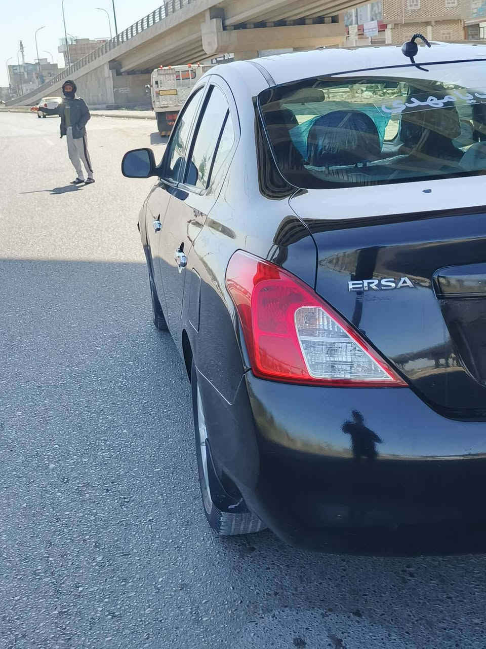 سلام وعليكم  لبيع
نيسان فيرزه
مكينه ١٨٠٠ 
قطعتين تبريد 
گير ومكينه وحداديه كفاله 
كهربائيات جاهزه للاخير  
ضررهه.  ضبغ ٤قطع       
السعر المطلوب.  63
موقع النجف الاشرف حي النداء 
للاستفسار اكثر ***********
