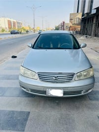 نيسان صني ياباني بلتيه زركه 2005 سياره جهازه طخم تاير حداديه مكينه جدي...