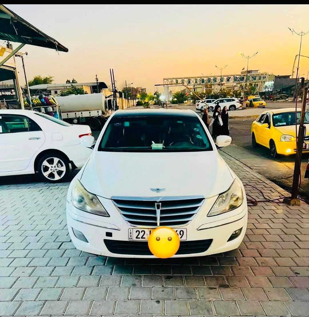 جنيسس 13 رويال خليجي فول مواصفات رقم اربيل بسمي السيارة 1/كشنات جلد فتحت سقف 2/دبل موس 3/بصمه بيبان بصمة تشغيل 4 شاشه كبيره بلاديه /5رادار امامي 6/بصمة الصندوق السعر 135وبيها مجال أو مراوس حسب القناعه
حادثه جاملغ وبنيد مبدل بدون دواخل 
مكان السياره بغداد الكراده 
للاستفسار على الرقم ***********
