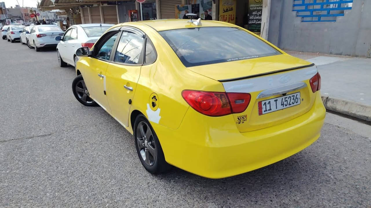 السلام عليكم
النترا 🚕  
موديل 2007
رقم بغداد  
 شرط التحويل 🚦 
محرك 16 
طخم تاير جديد 
طخم امامي خلفي جديد 
السعر88
الاستفسار عل رقم
***********كورك
