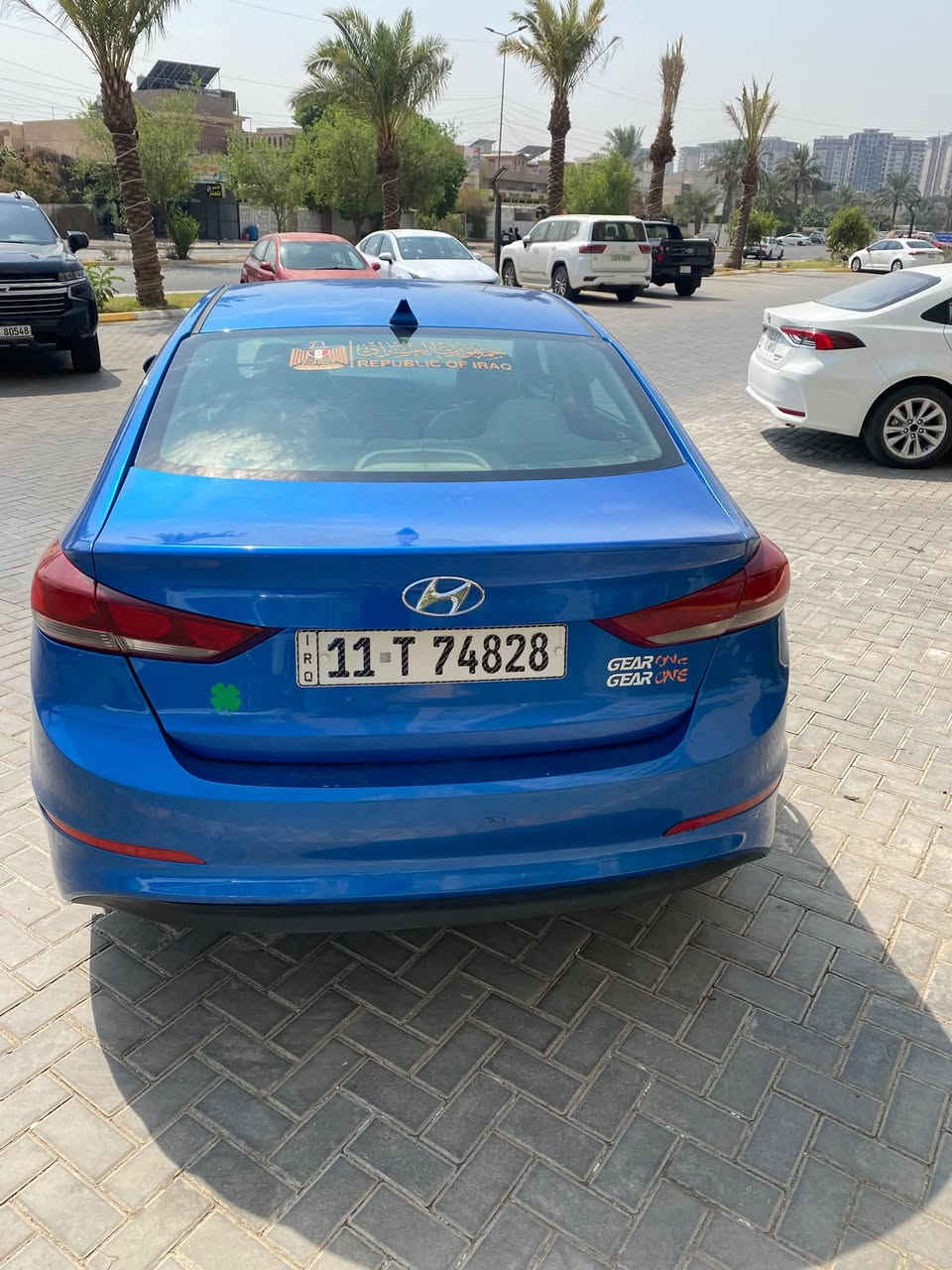 سلام عليكم النترا موديل ١٨
رقم بغداد باسمي حادث امريكا دعاميه واكعه وهنا بل عراق 
بيها جاملغ وجنطه بس خفيفات سياره بدون ايرباك 
رقم بغداد باسمي 
تحويل ثاني يوم 
سعر السياره ١***********11
مكان السياره بغداد الدوره
