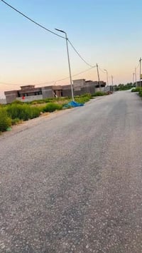 حي الدواغنه • ٢٠٠م • ركن على شارعين