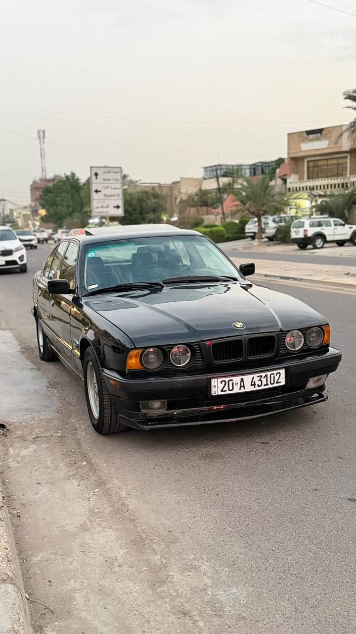 بي ام ٥٢٥ • ١٩٩١ • كت M5