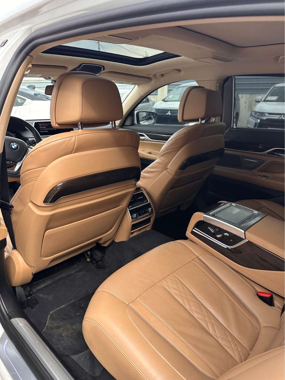 Bmw 740 2022

باخیرەی ئەڵمانی 2022 کلین تایتڵ قەپات مواسەفات (کۆتای سەیارە) فولل مواسەفاتە مەسج بنێرە ڤیدۆت بۆ ئەنێرم هچی نییە 70.000ڕۆشتووە کتابی جامڕەش هەیە کامل ppf کراوە مەکینەی B58 باشتری ناجح ترین مەکینە وەسفی ئەم سەیارەیە ناکرێت 
نرخی 443 کەڵاو مەجال 

***********
*********** السليمانية, العراق
