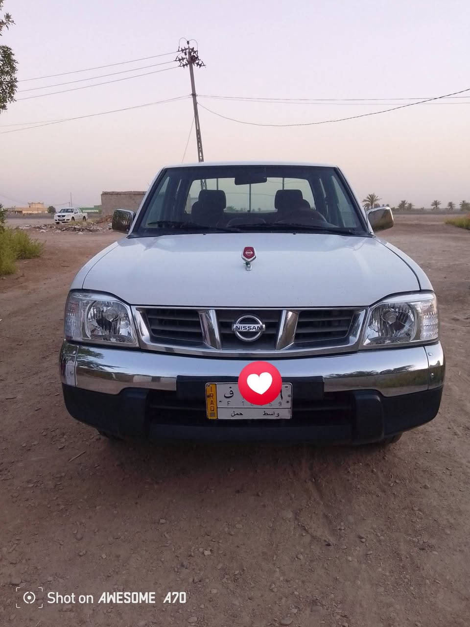 للبيع / خير الكلام ما قل ودل
نيسان موديل ٢٠١٢ كفالة عامة نظيفة جدا  كلشي على وضع الشركة  حقيقة لأن السيد الوالد ما يخلي احد يركبها على ايده بس مال جناي . ملاحظة (فقط باب البدي صبغ مع خدوش بسيطة بالجملغ الخلفي ). السعر 135 وبي مجال 

الرقم :واسط

المكان: محافظة واسط- قضاء العزيزية - ناحية الحفرية 

للإستفسار الاتصال على الرقم ***********
