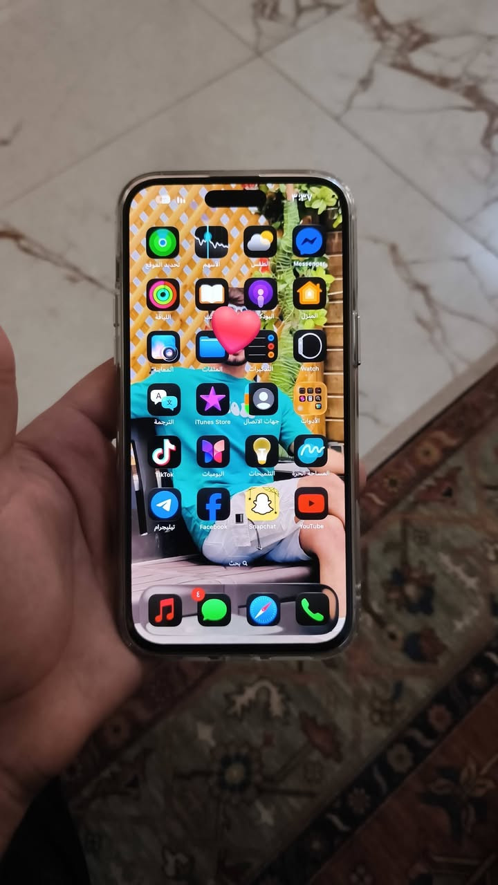 ١٤ برو ماكس • شاشة اصلية مبدلة • بطارية ٨٢٪
