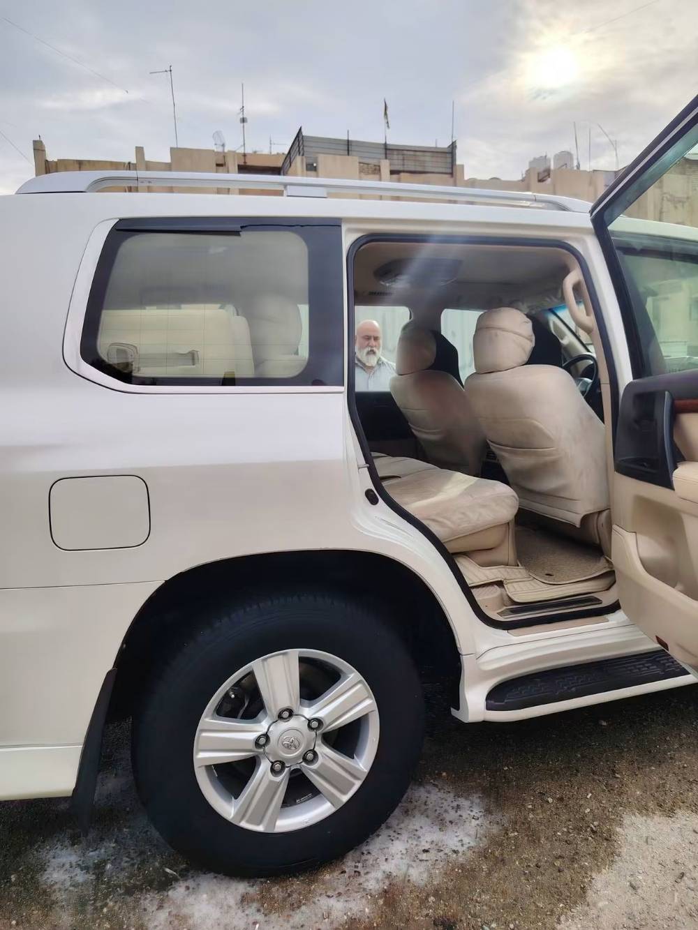 لاندكروز GXR • ٢٠١٥ • رقم بغداد