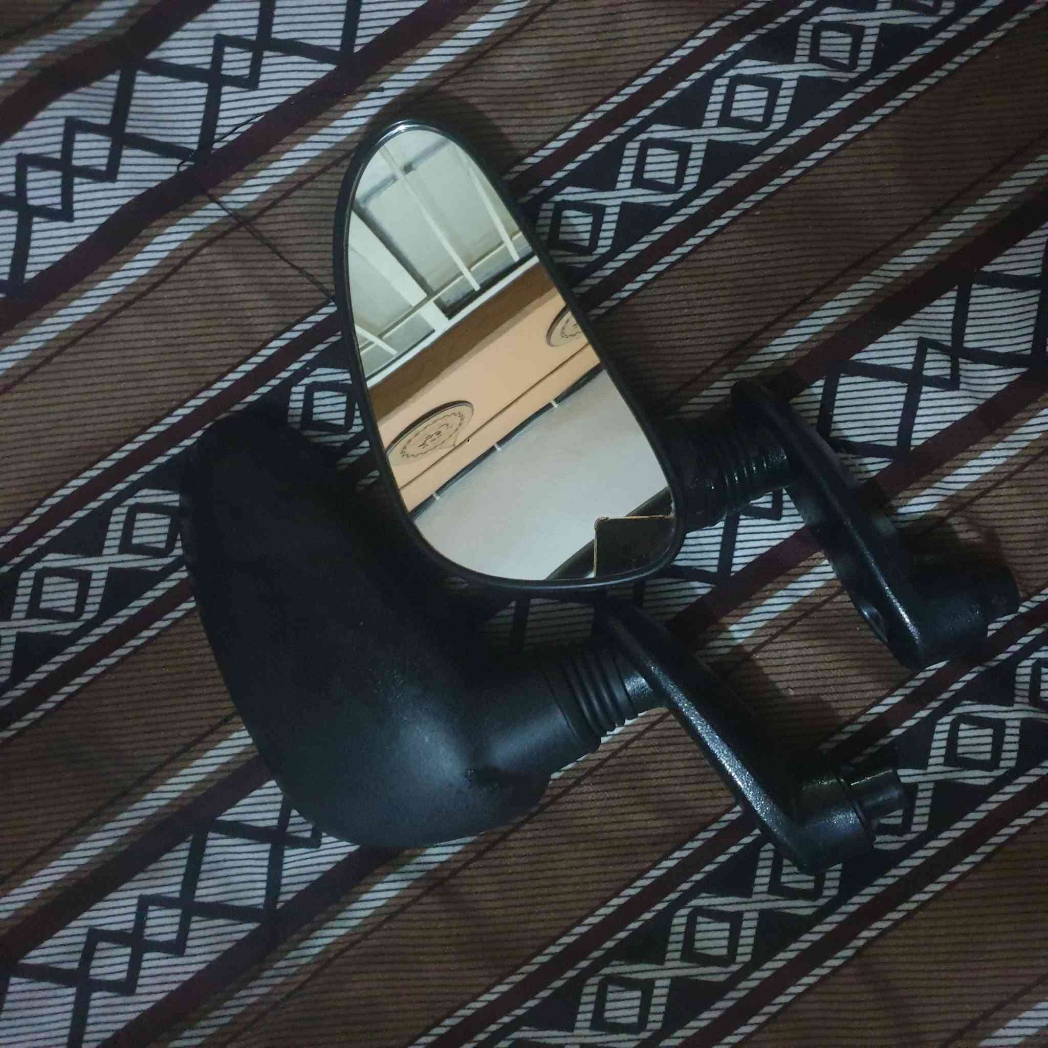 السلام عليكم مرايه سبيسي ياباني للبيع مستعملات قليل ***********
