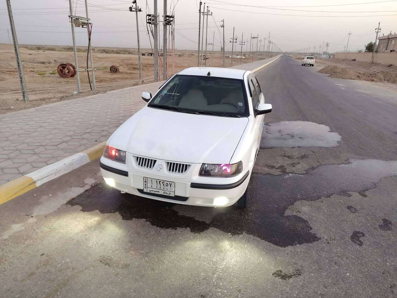 سمند مديل 12 محدثه كرستال مكفوله من ضربه وتبديل والصبع السياره بلاديه بيه بس الدوس صبغ مكينه وكير وحداديه وتخم تاير تبريد قطعتين خلفي امامي سنتر لوك شغال مسجل 4سماعات رقم كربلاء مداور ثاني سنويه مجدده 28 السياره السعر 40 وبيه مجال للشراي مراوس اراوس حسب القناعه مكان السياره دوانيه ***********
