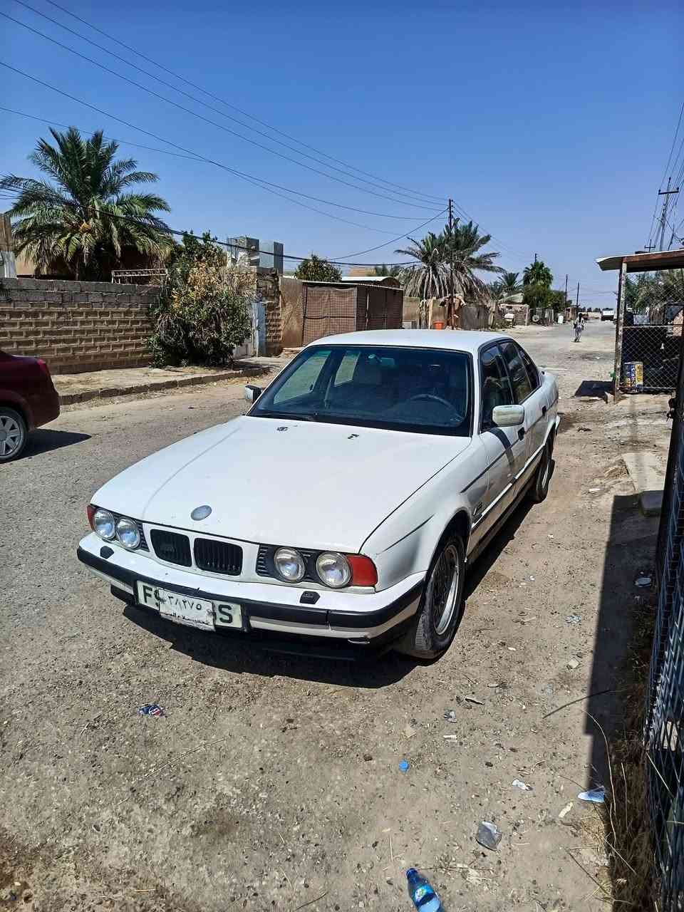 سلام عليكم البيع السياره بلاديه رقم فحص صلاح الدين. مدفوع كمركها حجمها 520 كير عادي محرك مسكر السعر 25 بيها مجال الاستفسار ***********
