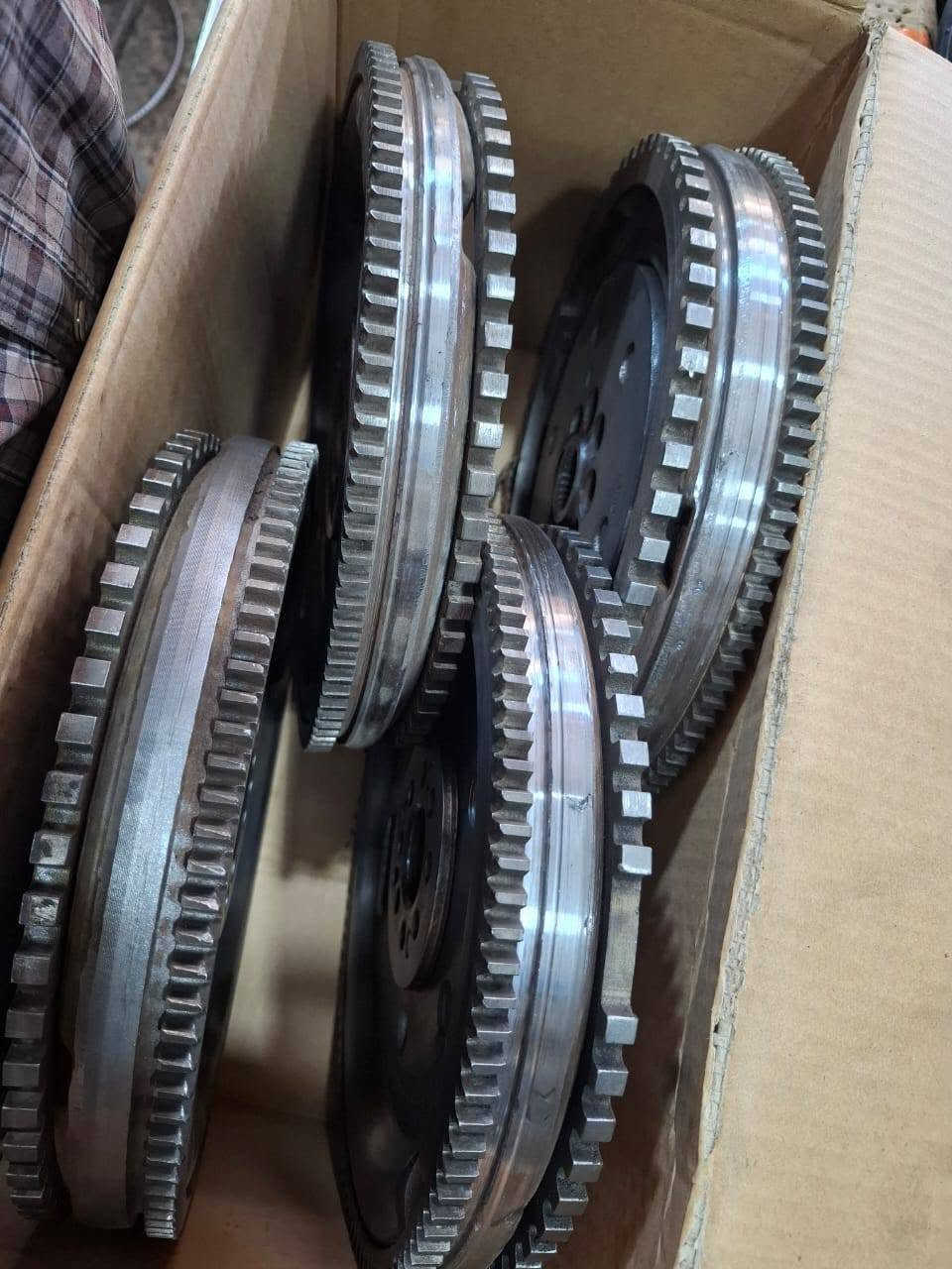 سلام عليكم يوجد معظام قطع غيار سيارات صيني وقطع غيار الكير الوتماتيك والعادي تلفون مع وتساب 
*********** نجف لاشرف
