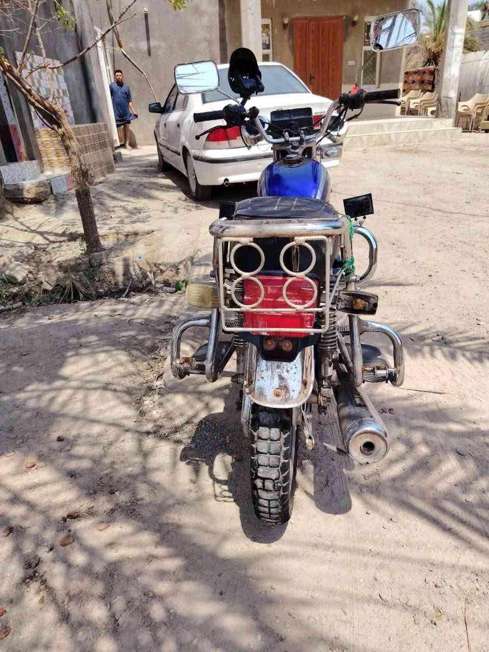 سلام عليكم بارت للبيع مديل 22اصوليه ماعوزها برغي كهربائياته كامله السعر خاص  مكان سوق الشيوخ العكيكه للتواصل ***********
