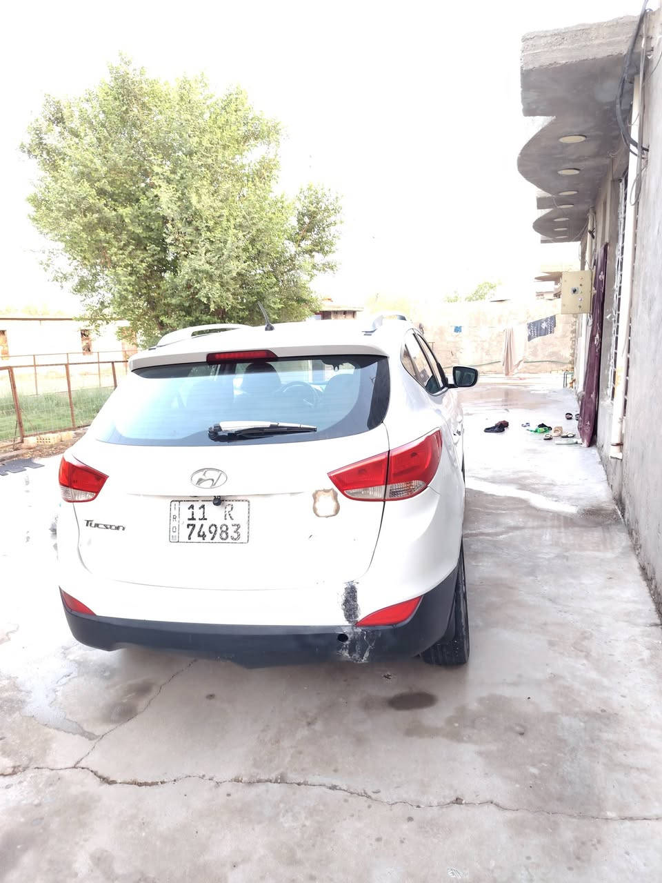 سلام عليكم توسان ٢٠١٤ خليجي رقم بغداد باسمي تحويل مباشر نكليزي بيه رشات صبغ بدون دواخل أثر طخات سياره جديده وجاهزه تخم تاير تبريد ثلج سعر ٩٠ بيه مجال لشراي *********** بغداد النهروان
