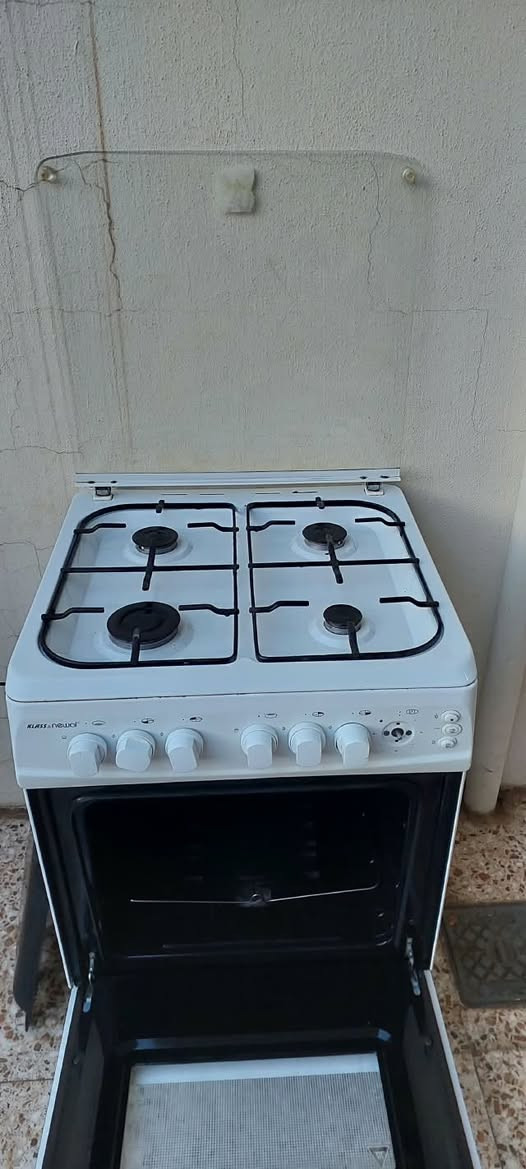 طباخ ٤ عيون • نظيف • قادسيه