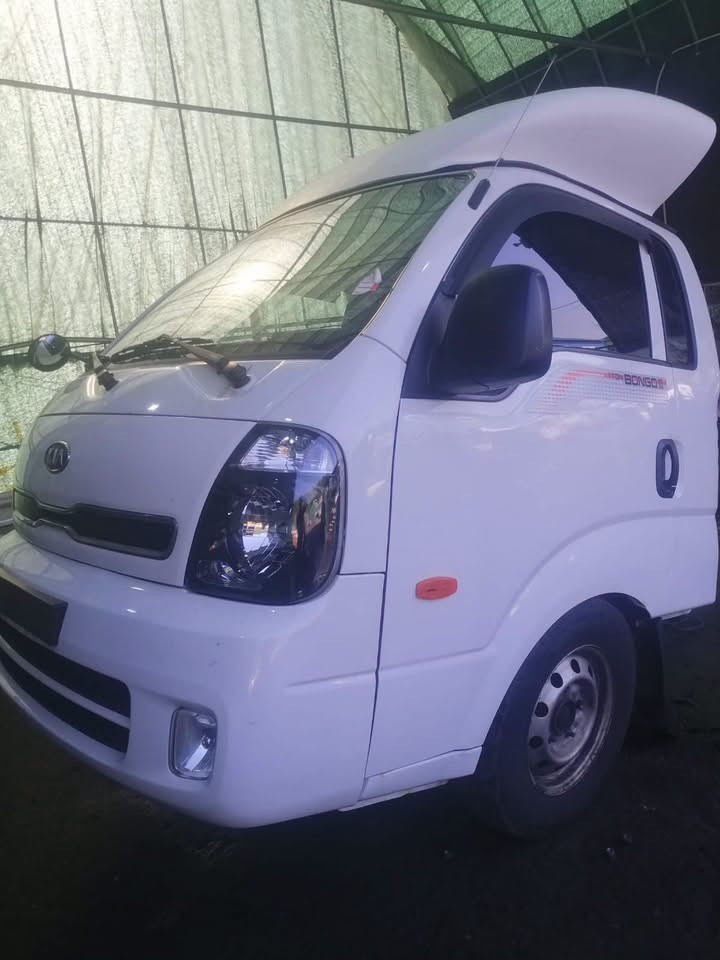 يوجد قطع غيار كيا بنكو جمله فقط!!
شركة ماهر الحجار 
يوجد توصيل لجميع محافظات العراق 🚚 
للتواصل ***********……‭***********‬
