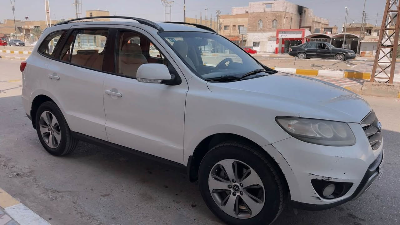 السلام عليكم.. سنتافي.
رقم بغداد بسمي ..   2012 خليجي فول مواصفات 1ع1.  السياره جديد  مكينه 6 اسلندر      
كير كله جديد كشنات كهرباء مانع انزلاق  البصمه ..7 راكب 3قطع ثلاجه  تبريد ..  تخم تاير  جديد
  .. السياره فول الفول ثلاجه  ماشيه 148حقيقي وين ايعجبك افحص السياره جديده حيل كفاله عامه  ... رقم السياره بغداد دولي ابسمي كله جديد  
   سعر  السياره 161 او بيه مجال مكان  السياره  ..ذي قار    الاتصال ع الهاتف ‏‪‏‪‏‪***********
