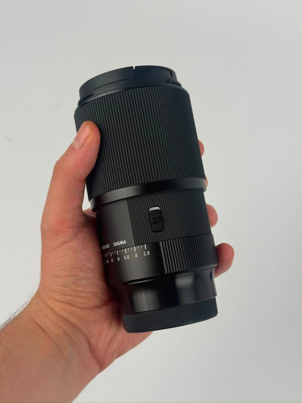 للبيع Sigma Art 105 micro نضافة بليون بالمية
تواجد اربيل
***********

