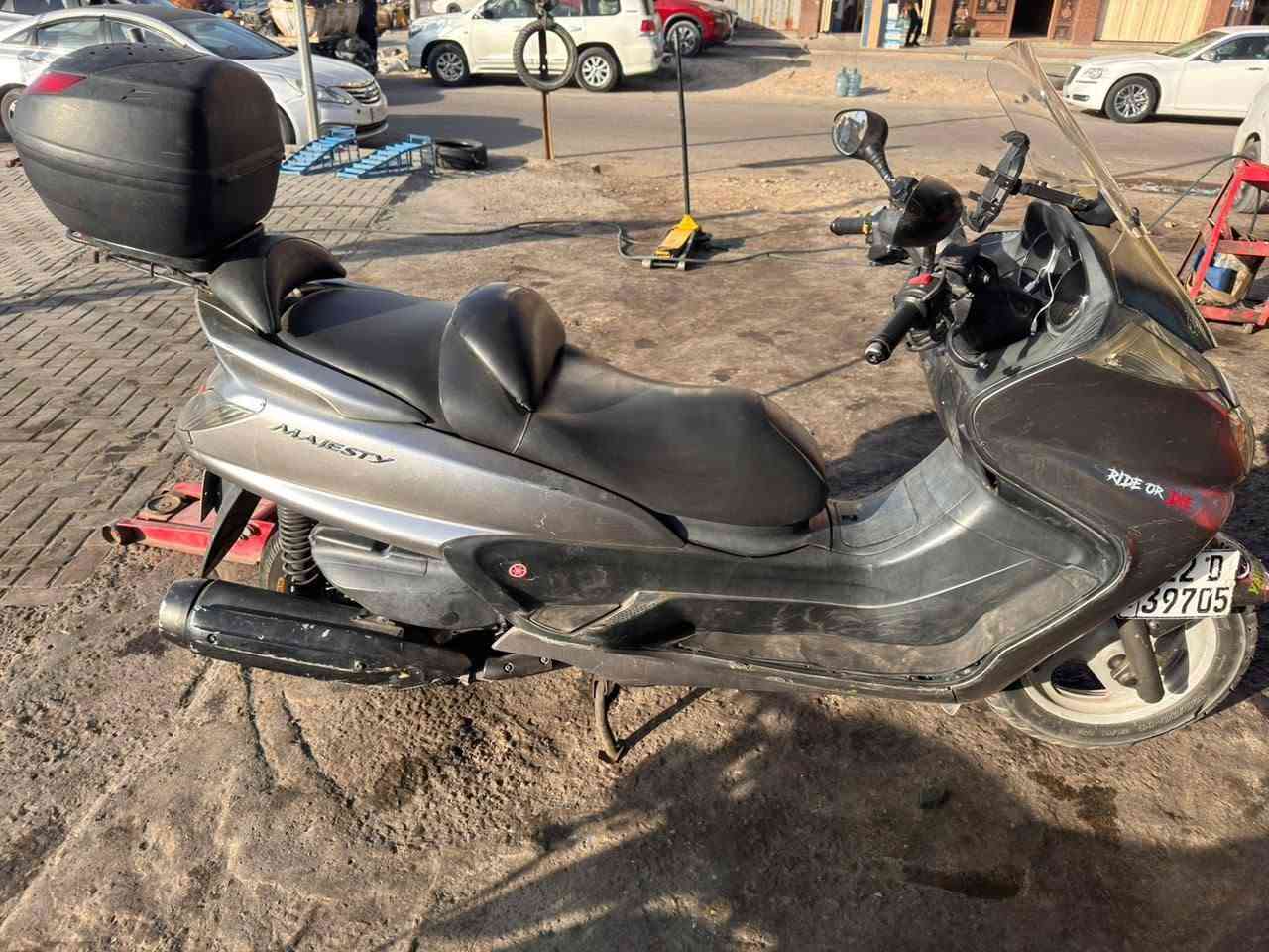 سلام عليكم ماجسته ملي كراند 250 cc
نضافته كدامك كهربائيات كله شغاله  عليه منضومه زنون  جنطه خلفيه  كلوب جنه شغال ستان مبايل اصلي 
مكينه نشجه من تعبر رون ٧ تزب دخان ابيض مع لعلم اني مجفت جديد  حماوه تخبل  
دراجه بسمي تحويل مباشر   مكاني بغداد  مشتل او شعب 
سعر .1.400.000 الف 
***********
