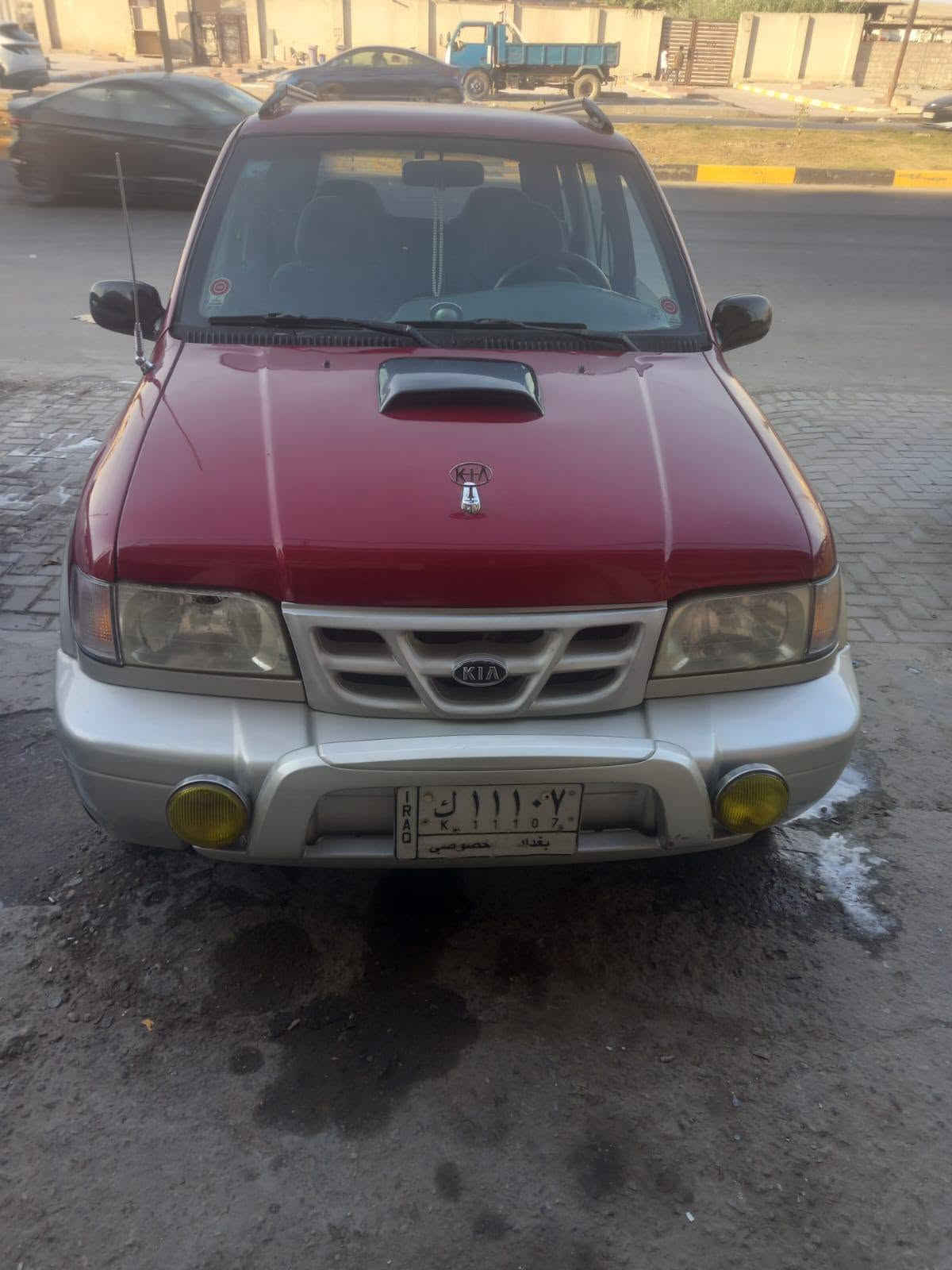 كيه سبورتج موديل 2000  مكينه كير ياباني مصبوغه عام للجماليه سياره جاهزه نقصه تبريد بس سياره ممخلي شي بيه ممبدله جديد سنويه لل 28 مكان حي اور ***********
