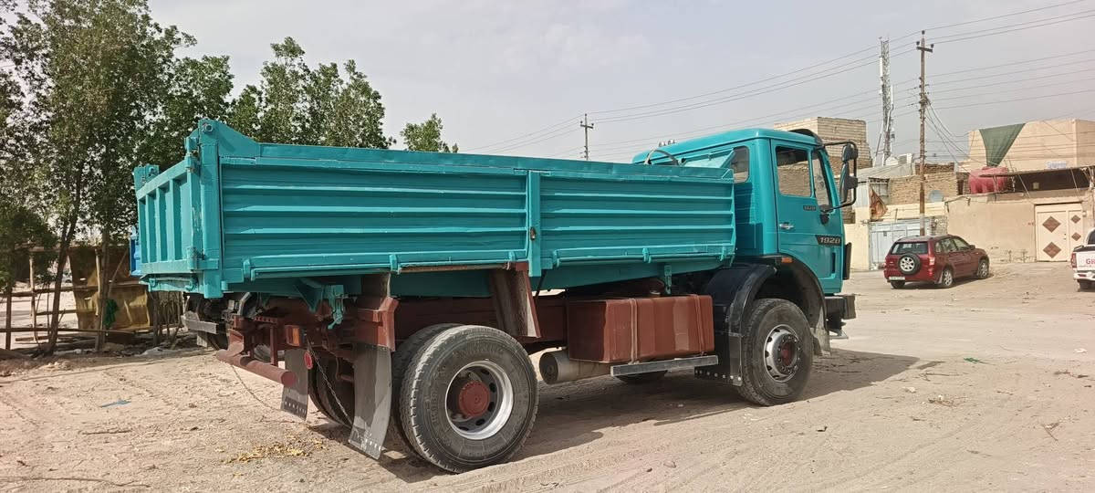 للبيع البي موديل 75 مكينه 28 كير 160 اكسن جي اف كرواتي شاصي مكفول تخم تاير رقم الماني تحويل مباشر سياره جاهز العمل سعر 170 ستفسار *********** مكان السياره نجف

