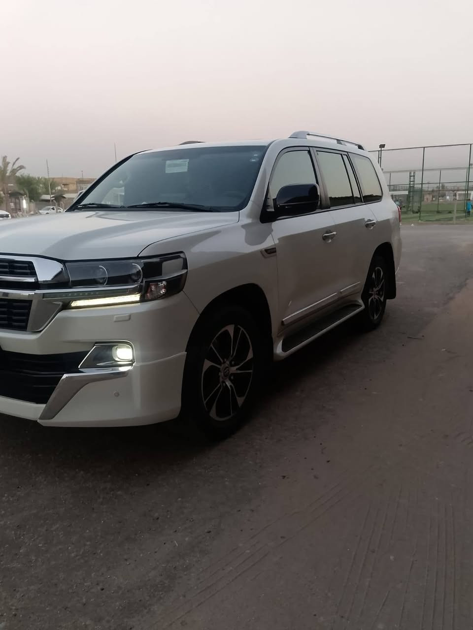 ملاحظه اني مكلف بلنشر السلام عليكم للبيع لاندكروز موديل 2019 ساز  اصلي رقم اربيل بسمي تريد تحويل او وكاله تدلل مكفول كفاله عامه من صبغ وتبديل وفتح  
فول مواصفات 1/1
بصمه تشغيل
5بصمات ابواب 
فتحه سلايت
كشنات ثنين كهرباء ثلاث حركات
كشنات جلد اصلي
عداد لكزز
زراكات
اشارة لكزز
مري شفط
شاشه ايباد
جنطه شفط
شاحن 
دبل ماوس
مثبت سرعه
سبعه راكب
ثلاث قطع تبريد
مطفايه حريق
محرك V8/4600
8ايرباك
حساس امامي +خلفي 
تحكمات ستيرن كامله
كامرة دوارة
وباقي مواصفات ساز معروفة
 ماشيه72 الف حقيقي
السعر (490) 
اللا ستفسار اتصل على الرقم ***********
مكان بابل حله ملاحظه اني مكلف بلنشر
