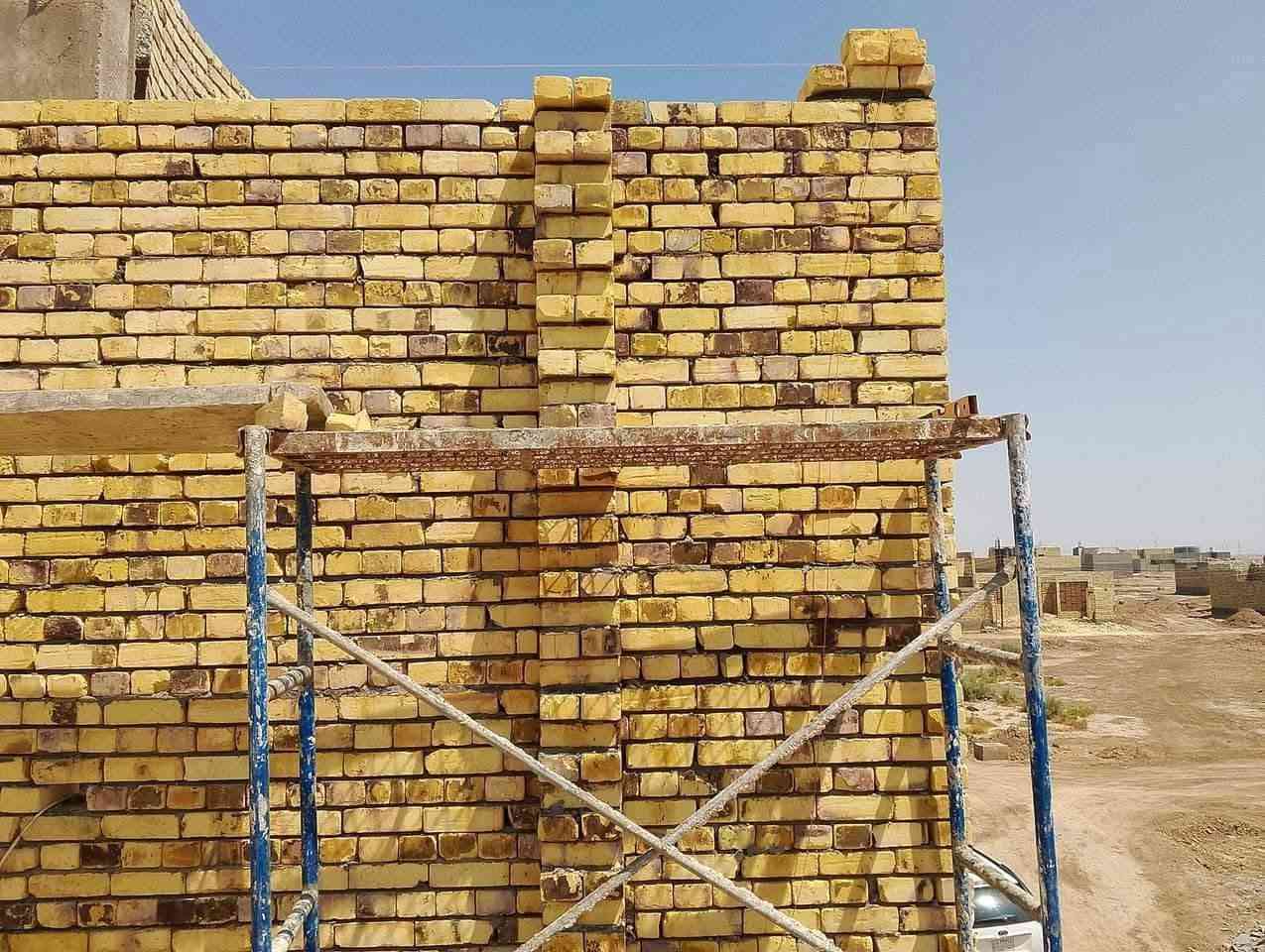 خلفة بناء ولبخ وسطار جص متفرغ للعمل داخل ميسان نشتغل بالمقطوعة والمتر
***********
