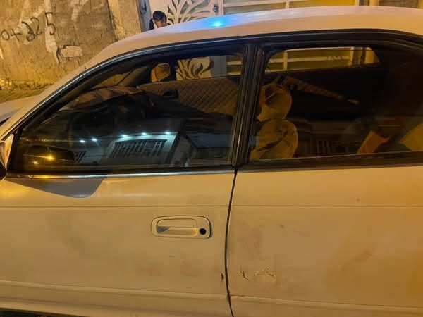 سلام عليكم
مارك نفخ موديل 92

مكينه ملكه 2000 

سياره تخم تاير 

حداديه 50 بل 100 

تبريد مو شغال 

السياره ادوات 

مكاني النجف 

السعر 15 بيه مجال***********
