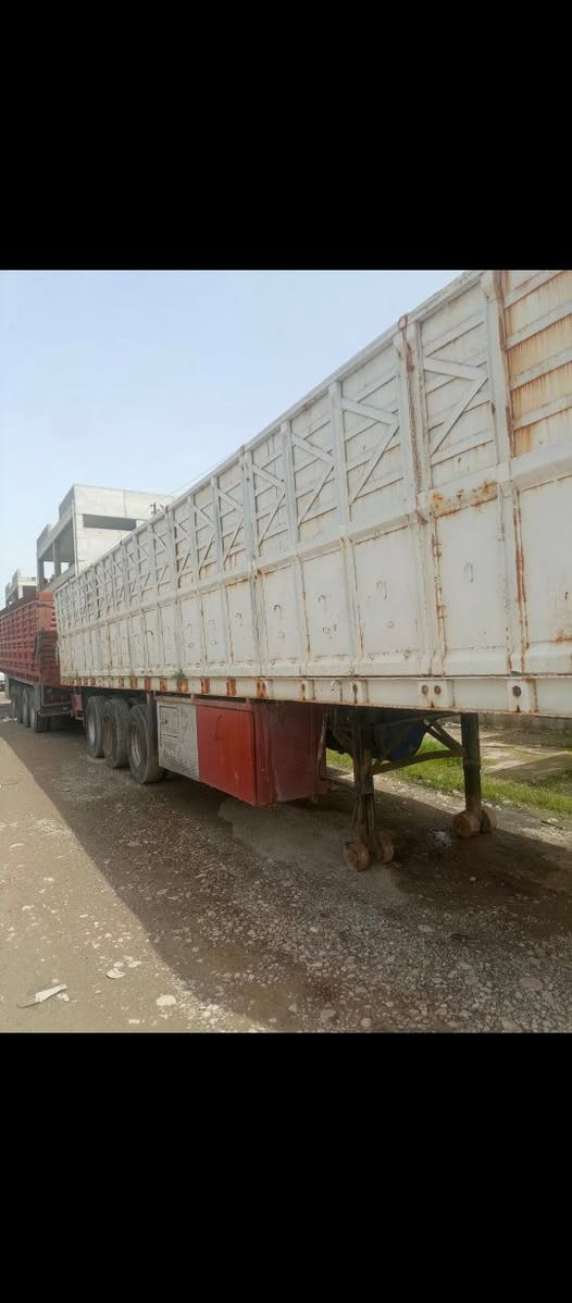 السلام عليكم عربانه للبيع شاصي محلي ثلاث محاور أبيع بدون تاير ويل السعر 70$ وبيها مجال مكان الموصل ***********
