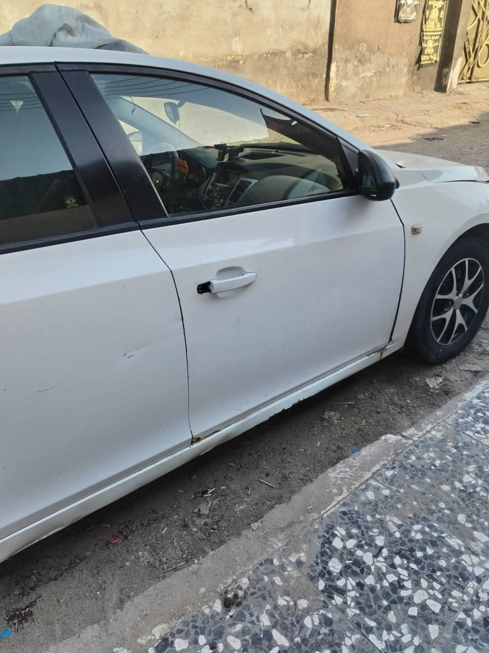 سلام عليكم من رخصت الادمن
شفر كروز ١٤ أمريكي بيها باب وجاملق تبديل مكينه ١٨٠٠ 
كير مكينه حداده تخم تاير تبريد كله جاهز رقم ذيقار مشروع وطني رقم انكليزي بسمي موجوده بلبصره
السعر ٥٨
الاتصال ***********
