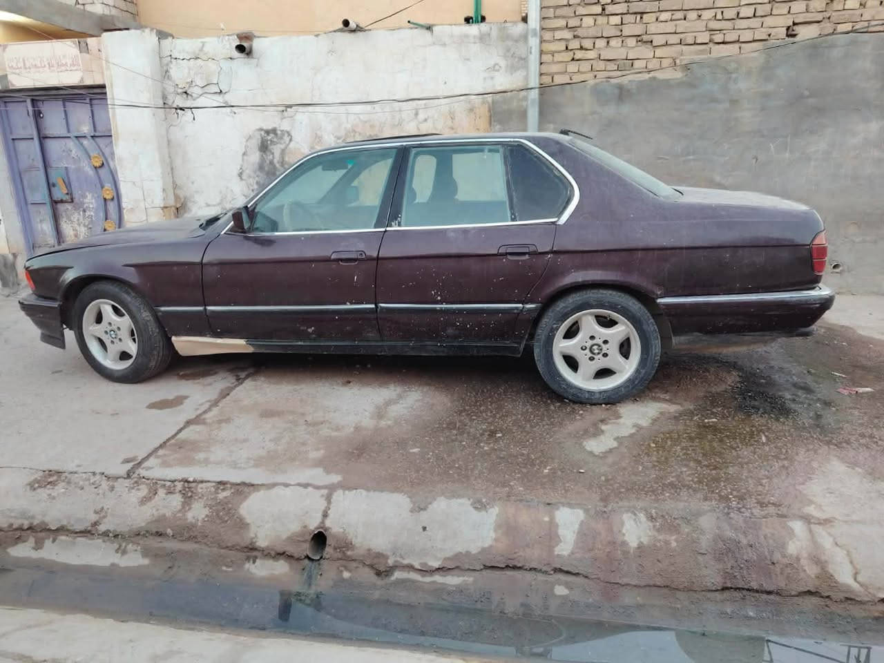 بي ام دبليو 1991  الون  احمر عنابي الحجم 730
 رقم دولي بسمي. السعر 35 أو بيه مجال 
مكينه  525 دبل فانوس  حاويه 
حدايه جديد   تخم تأير نص عمر 
باتري جديد  سلف جديد.  كهربائيات كله شغله  تبريد عايزله بس غاز  
هزه جديده 
العنوان . بابل القاسم 

للاستفسار:***********
