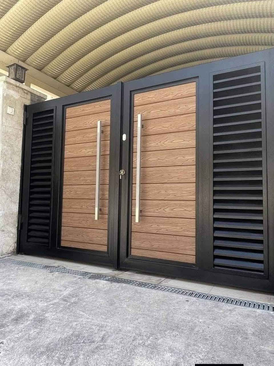 حدادة • ابواب وشبابيك • سندويج سقايف