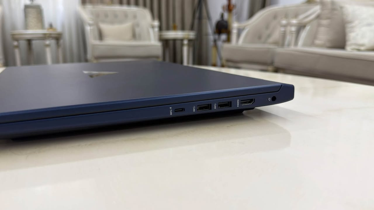 سلام عليكم

متوفر لابتوب Hp Victus gaming 16 
مواصفاته : كارت شاشة RTX4070 
معالج Intel Core i7 th13700 
رام 16GB
ذاكرة 512SSD Samsung
شاشة FHD 144Hz 

حقيقتا لابتوب جدا نضيف صارله يمي بس 4 اشهر استعمالي اله جدا قليل ، وسبب لبيع ما استخدمه + يجي وياه شاحنه لاصليه وياه كذالك Windows 11Pro ، وللي يحب هم عدي مبرد كولار اصلي درجه اولى بيه تحكمات سرعه لفان 
جربت احمل العاب اصليه من ستيم واغلب لالعاب يطني فريم fps اكثر من 120 فول اعدادات 

رقم واتساب 📞***********
