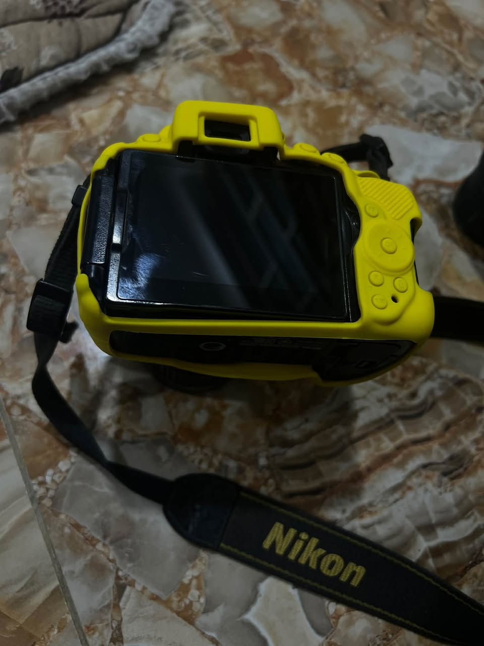 نيكون 5300 • واي فاي • رام ٣٢