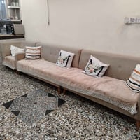 عندي كورنر نضيف سعره مناسب اتصل وبيك خير وتدلل للتواصل واتساب أو هاتف ...
