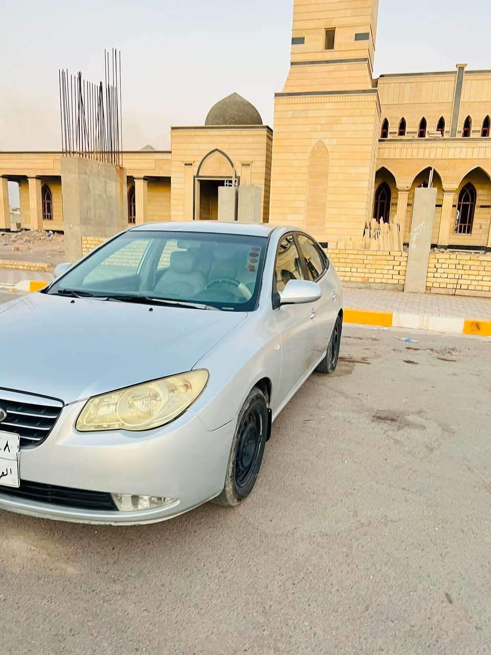 سلام عليكم افانتي للبيع ادوات
سياره جديده ماتصرف عليهه الف

كير ومحرك جديد دكشن عالي المرغوب

تخم تاير جديد

اربع سماعات

صدر البارحه بدلته جديد

السعر 40 وبيهه مجال يرهم مراوس

مكان السياره بيجي
