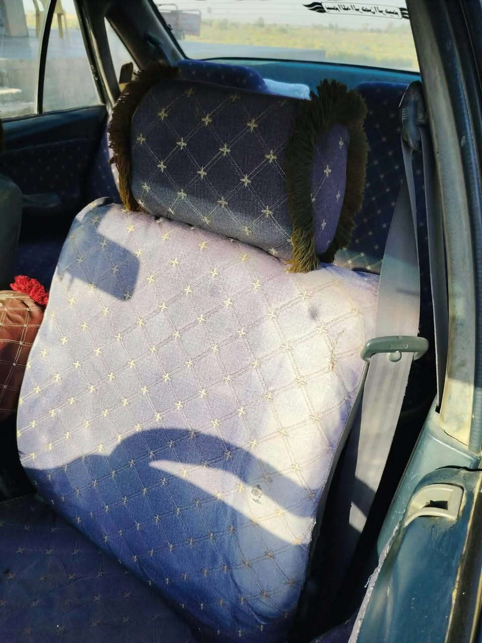 مكلف بالنشر للبيع موديل 94رقم بغداد مشروع وطني سيارة جاهزة كير محرك تخم تاير كله جديد السعر 34 وبي مجال العنوان الانبار الكرمه رقم صاحبها***********

