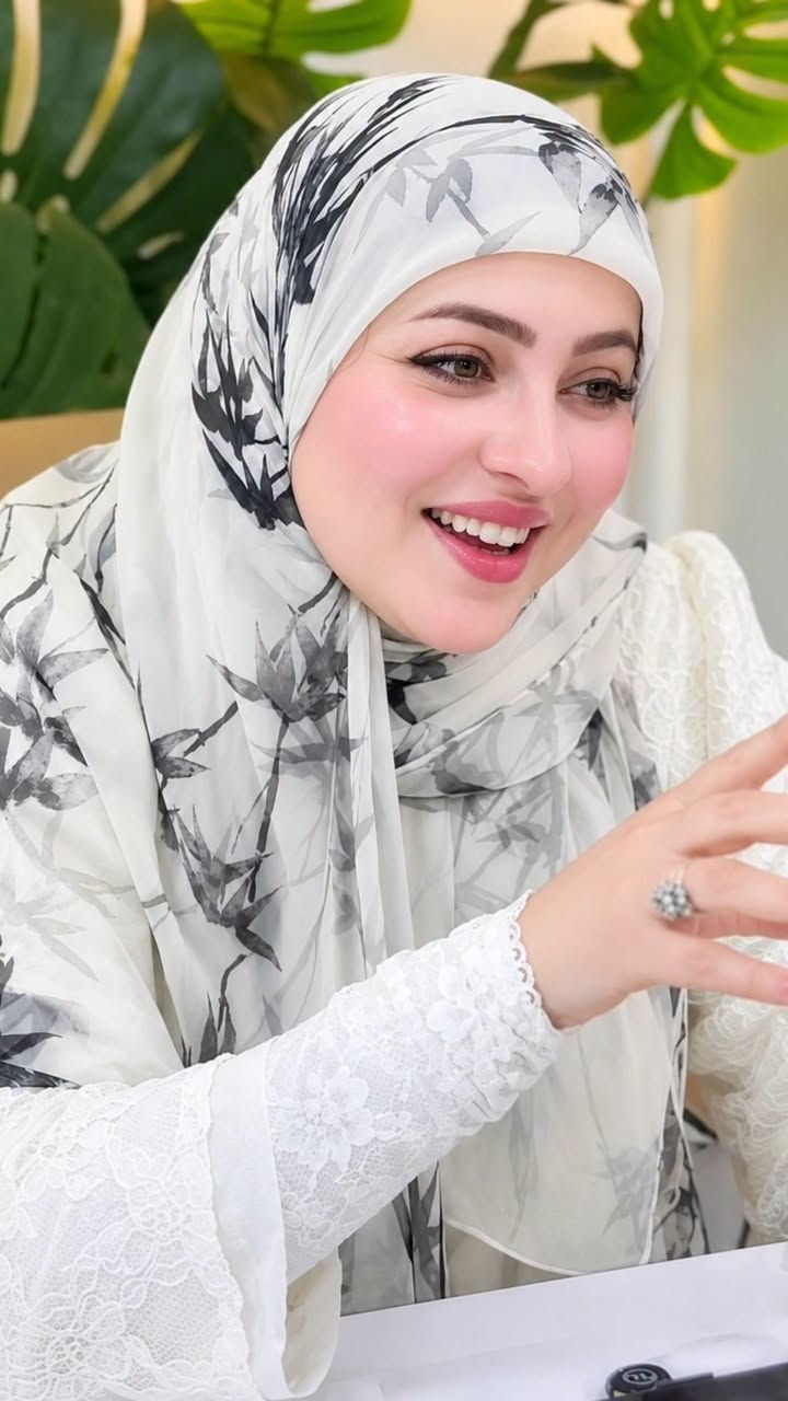 احجبة • قياس كبير • جملة