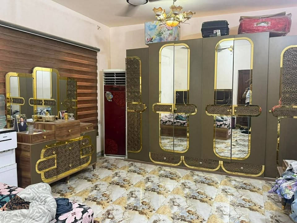 غرفه تركيه جديده جديده مابيه اي ضررللبيع مكانها بابل مركز المدينه
***********
