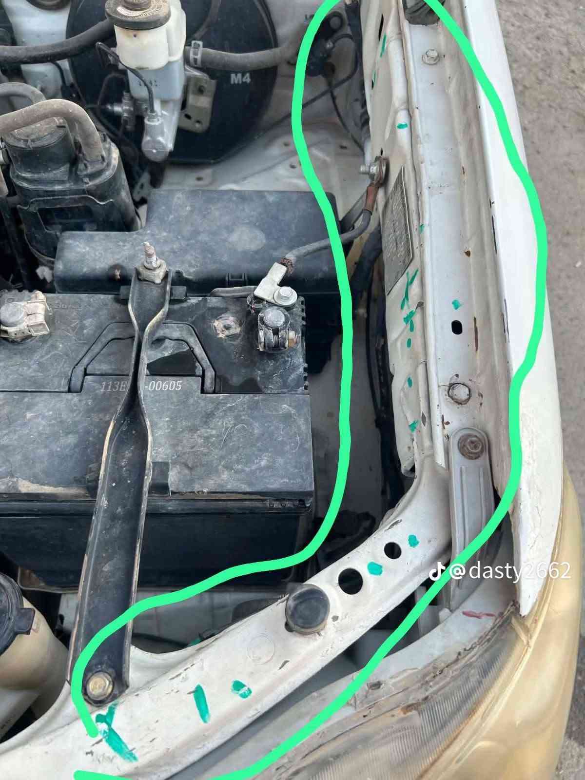 هايلكس • ٢٠١٠ • بنزين