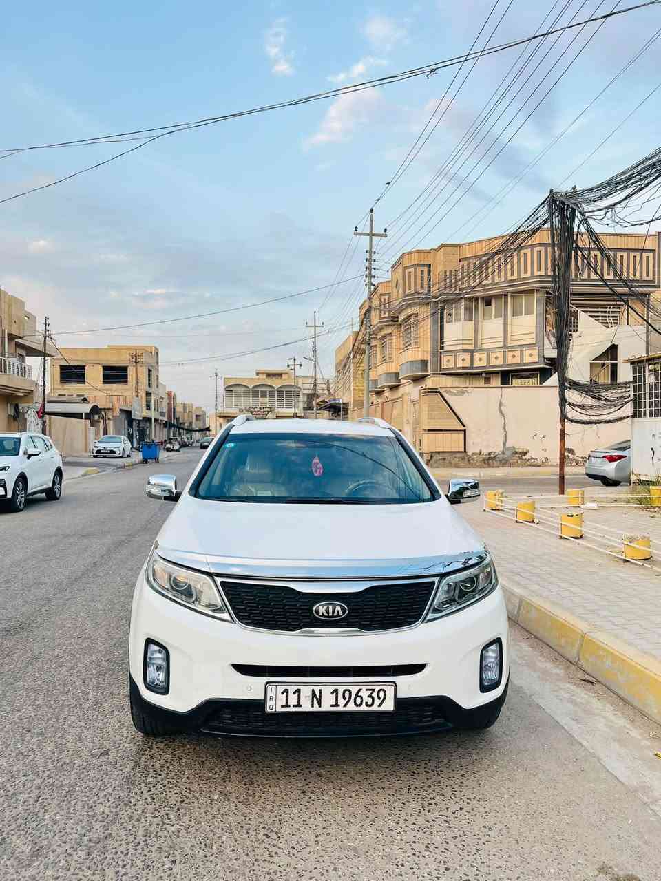 سلام عليكم للبيع كي سورنتو موديل ٢٠١٥ خليجي رقم بغداد دولي بسمي 

محرك كير مكفولات تخم تاير جديد تبريد ثلج ❄️ 

مواصفات السياره بصمه ٧راكب ٣قطع تبريد 
أشير مري مري شفط محركه ٦سلاندر ٣.٥. مري شفط 

لد امامي ولد خلفي 

سياره مكفوله كفاله من الصبغ  سوناره مرفق مع المنشور 

سعر السياره  ١٧٠ وبيه مجال بسيط 

مكان السياره كربلاء 

لاستفسار الاتصال على الرقم ‭***********‬

‭***********‬

نص مكتوب في الصور:
- Aleamid Center سونار العميد بارد تبديل خدوش صبغ ملاحظة : نخلي مسؤوليتنا بعد الفحص وتسليم التقرير الى الزبون الموديل 2015 تاريخ الفحص 2026-9-29 وقت الفحص 6-30 م الاسم ذو الفقار كريم نوع السيارة سورنتو رقم السيارة 19639-بغداد الجانب الخلفي- تكحيل موضح الجانب الامامي - سليم الجانب الايسر - بارد موضح ملاحظات : الفحص لايشمل الكص والاعطال الميكانيكيه والاجزاء البلاستيكية والمغلفة باللواصق يتم شرح حالة الدواخل والمكينة شفهيا الجانب الايمن - سليم الجانب العلوي - سليم كربلاء / شارع الحولي الجديد قرب محطة الغاز مجاور مجمع دار السلام سونار العميد كرار الياسري *********** / زيد السعيدي ***********