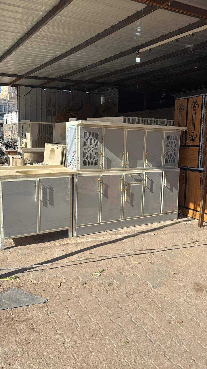 سلام عليكم كاونترات ٢متر معة سنك متر ونص مرمر شغل تزكام حسب الطلب يوجد نضام البديل تطونة القديم ونطيكم الجديد بفرق العنوان ميسان العمارة الستفسار ***********الدخول خاص بسعر 450
