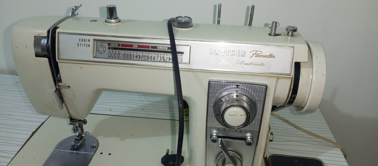 مكينه خياطه للبيع 150الف قفل 
 رقم الاستفسار وتساب 

***********
