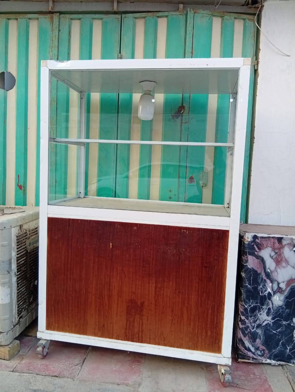 شواية • فاترينة • بابل